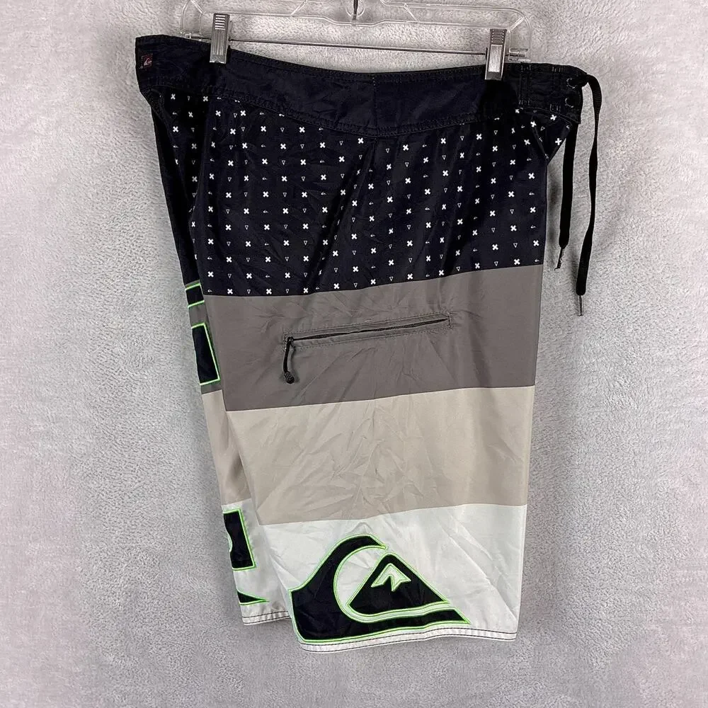 VTG Quiksilver Board Shorts Mens 36 Multicolor Spell Out Surf Skate Beach Y2K